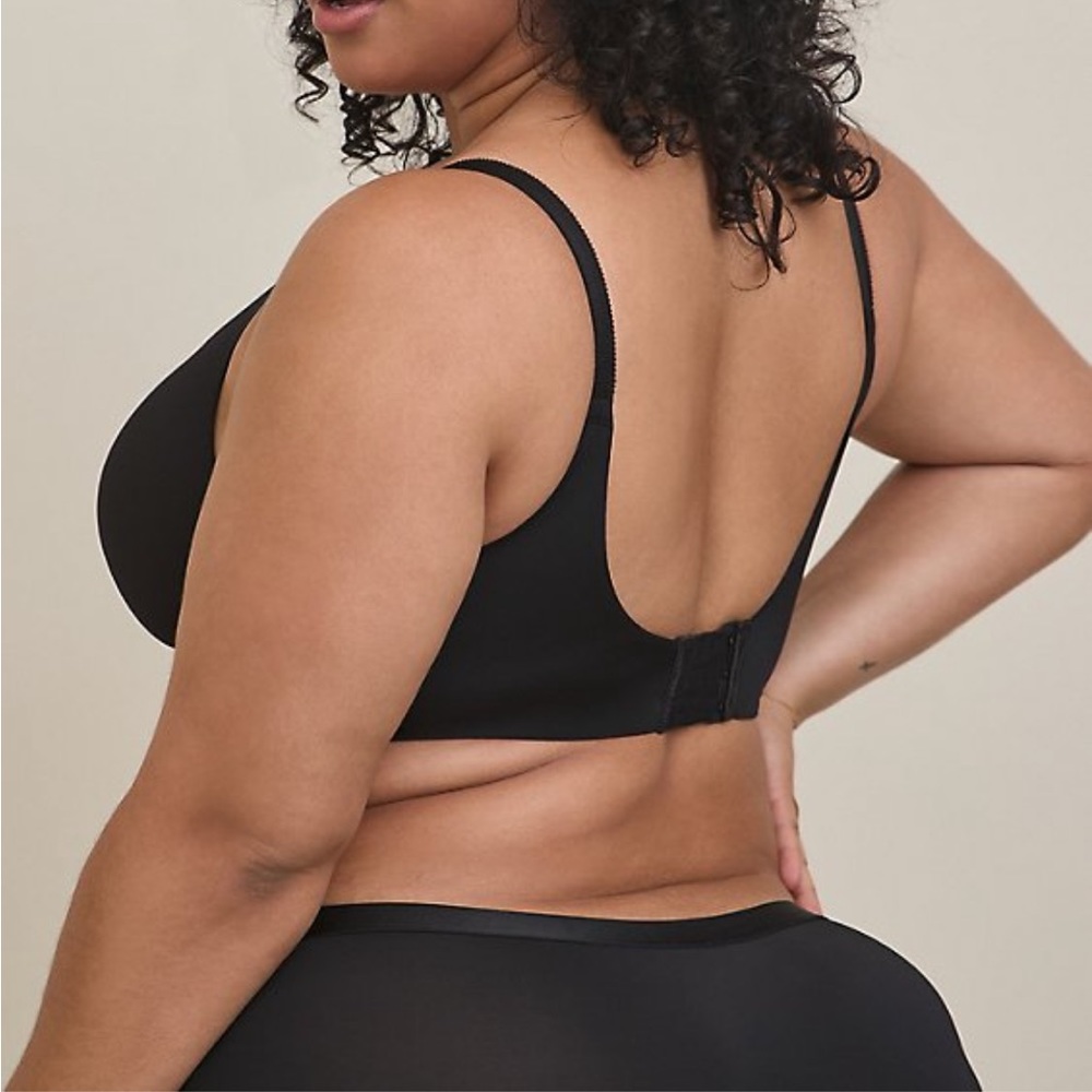 Torrid low cut wireless bra.